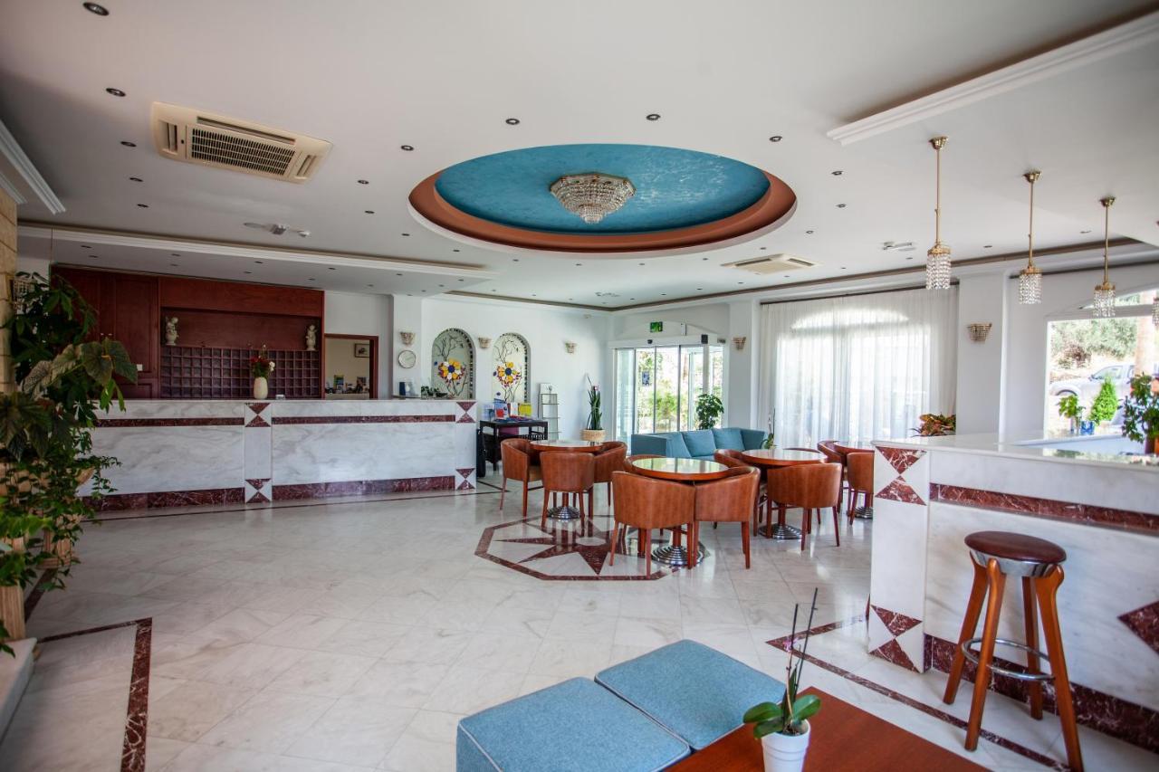 Hotel Porto & 3*