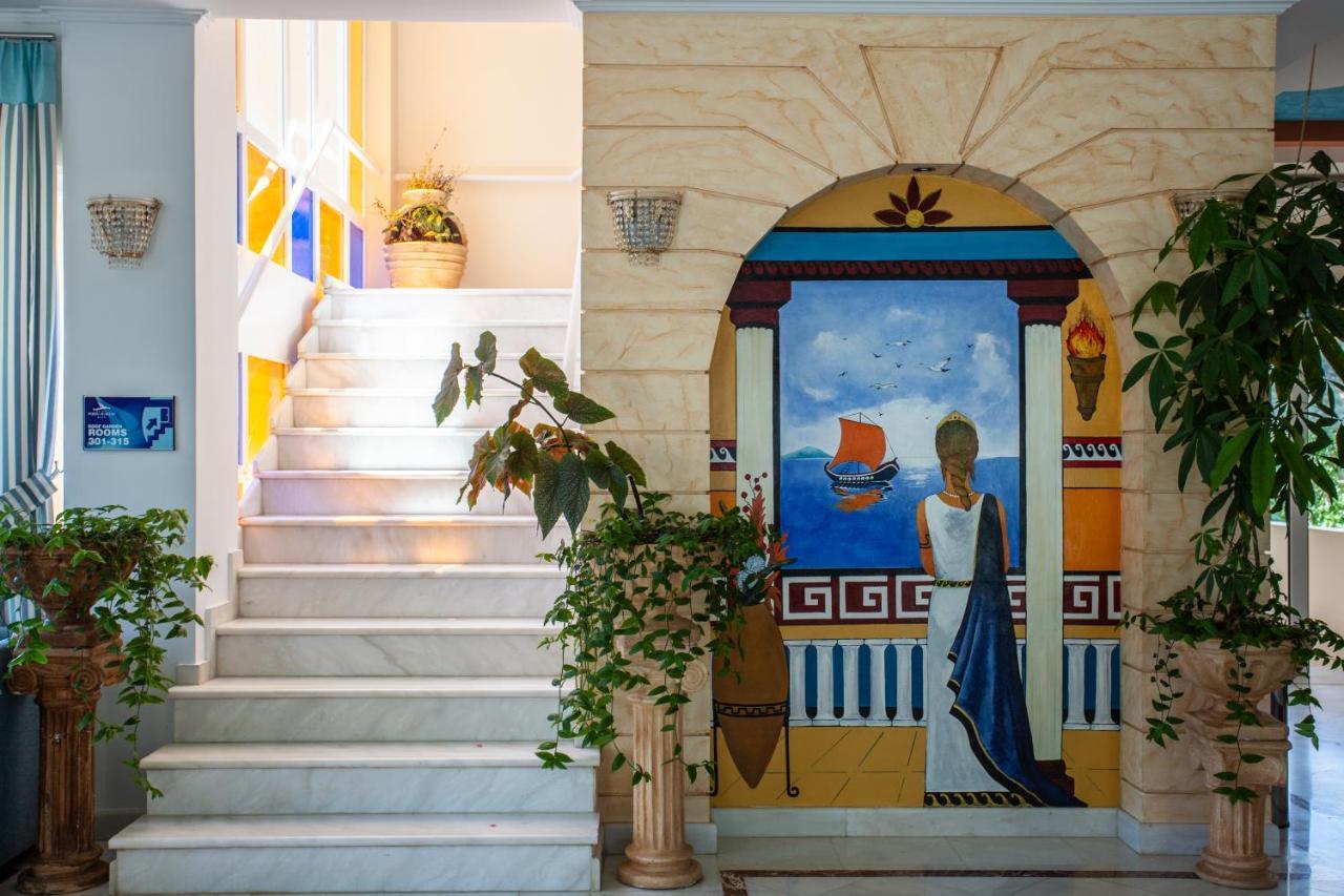 Porto & פלאקיאס